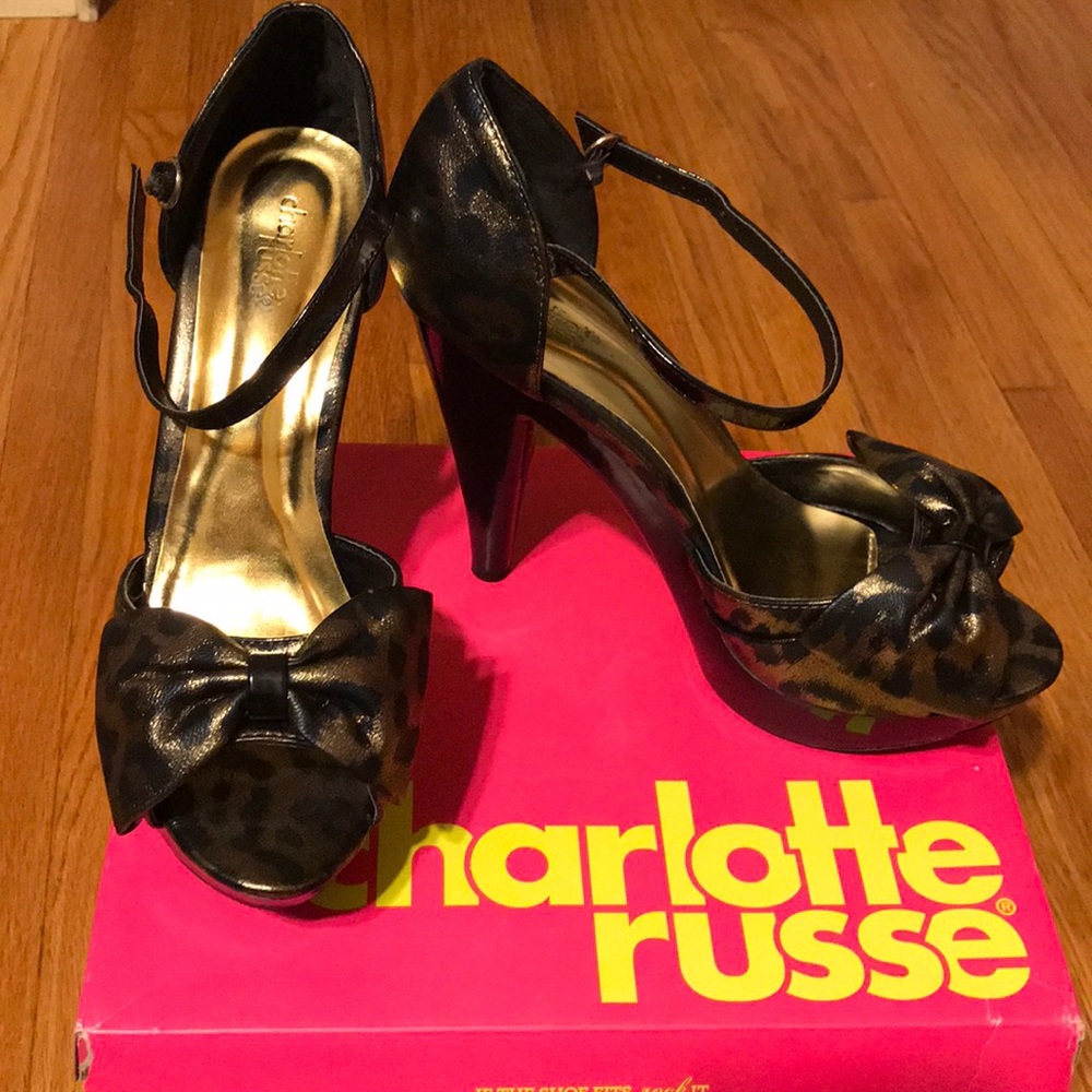 Leopard heels